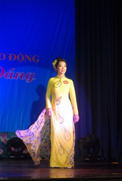 HỘI THI DUYÊN DÁNG TÀI NĂNG NGÀNH CAO SU - 2011