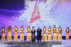 VRG NẰM TRONG TOP 10 SAO VÀNG ĐẤT VIỆT 2013